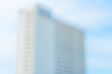 Yalnız bir dairenin odaklanmış soyut arkaplanı. Apartmanın arka planı bulanıklaştı