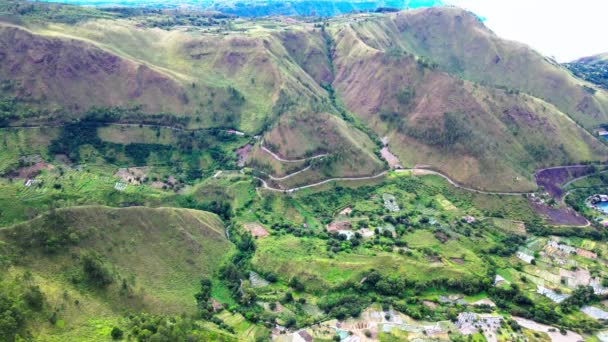 Tranquil Aerial Views Capture Beauty Small Village Telepedett Között Hills — Stock videók