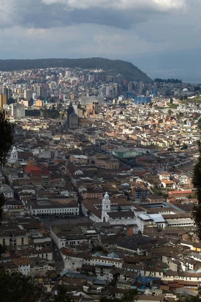 Flygfoto Quito Från Cerro Panecillo Plaza Grande Med Sin Vita — Stockfoto