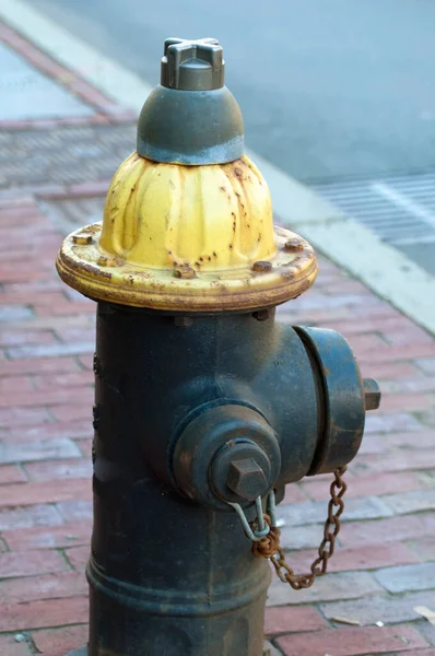 Rusty Street Hydrant Calle Boston Estados Unidos —  Fotos de Stock