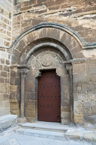 stock image Side entrance at church in El Frago, Zaragoza. Spain