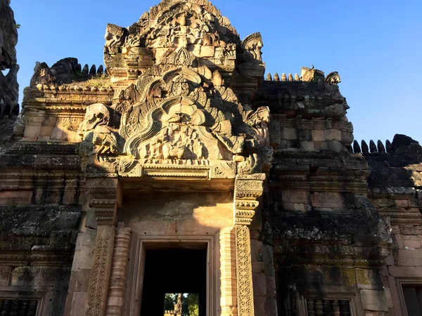 Κτίρια Από Πέτρα Για Λατρεύουν Ιερά Πράγματα Στην Ταϊλάνδη — Φωτογραφία Αρχείου