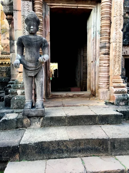 Κτίρια Από Πέτρα Για Λατρεύουν Ιερά Πράγματα Στην Ταϊλάνδη — Φωτογραφία Αρχείου