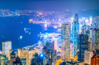 Victoria Peak Hong Kong gece görüş