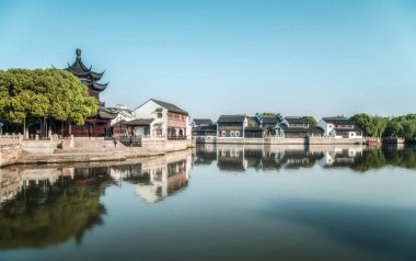 Suzhou antik kasabasındaki eski binaların sokak manzarası