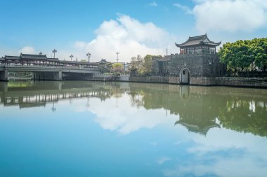 Suzhou şehir duvarının antik harabeleri.