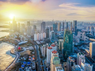 Shandong Qingdao şehri, sahil fotoğrafı.