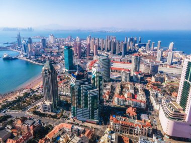 Shandong Qingdao şehri, sahil fotoğrafı.