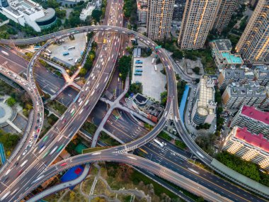 Fuzhou, Çin 'deki kentsel yol üstgeçidinin hava fotoğrafları.