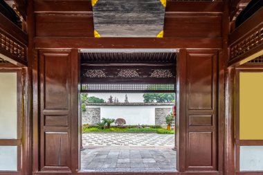 Ningbo Yuehu Parkı 'ndaki Klasik Mimarlık Bahçesi