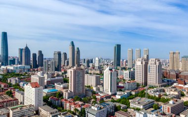 Tianjin şehir mimarisinin hava fotoğrafçılığı gökyüzü