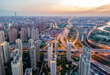 Tianjin kentsel arşivinin gökyüzü gece görüntüsü