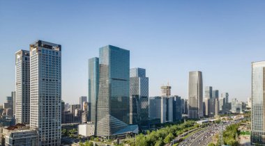 Jinan Jingshi Yolu CBD mimarisinin hava fotoğrafçılığı