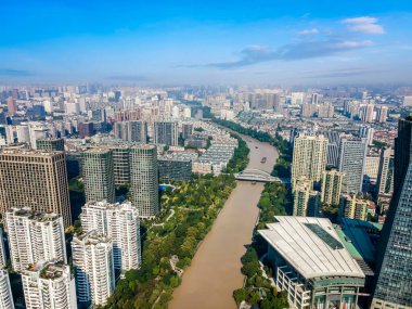 Hangzhou şehir mimarisinin hava fotoğrafçılığı gökyüzü