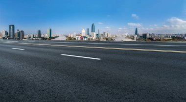 Yol ve kentsel mimari manzara