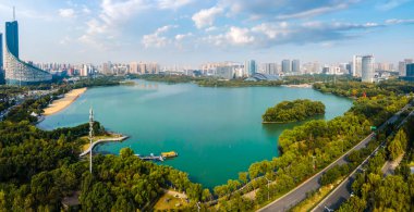 Anhui şehir mimarisinin hava fotoğrafçılığı gökyüzü çizgisi