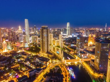 Tianjin kentsel arşivinin gökyüzü gece görüntüsü