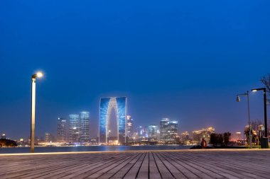 Şehir yolları ve finans binaları