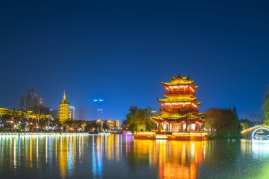 Huai 'an Qingjiang Antik Kanalı Gece Manzarası
