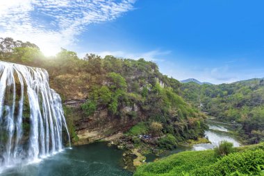Guizhou ilindeki Huangguoshu Şelalesi, Çin