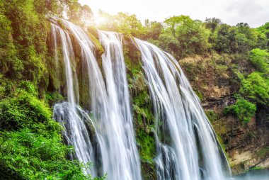 Guizhou ilindeki Huangguoshu Şelalesi, Çin