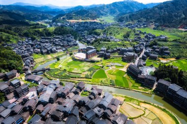 Liuzhou Sanjiang Chengyang Bazhai 'nin hava fotoğrafı.