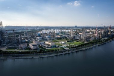 Büyük fabrika binalarının hava fotoğrafçılığı