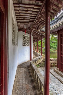 Açık hava Jiangnan klasik bahçesi doğal manzara