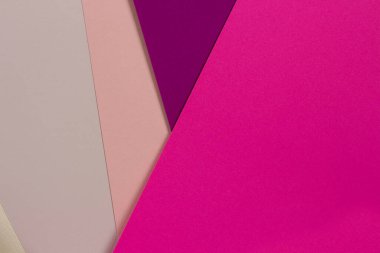Pembe ve mor gölgeli renkli karton çarşaflar