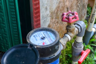 29 Mayıs 2023. Wonosobo Endonezya Bölgesel İçme Su Şirketi 'ne ait su ölçer tesisi.