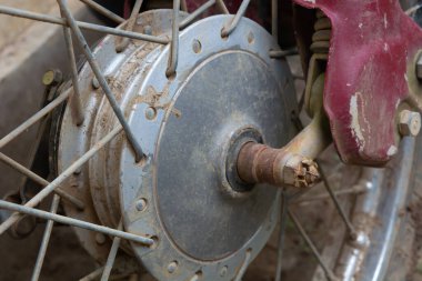 Bisiklet halkalarının ya da tekerlekli lastiklerin fotoğrafları