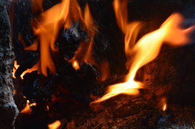 Coals made from charcoal, for cooking satay and grilled meat