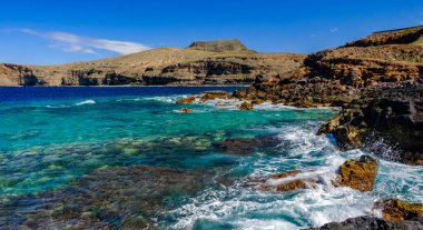 Las Salinas de Agaete Gran Canaria, İspanya 'daki Las Nieves Doğal Havuzları.