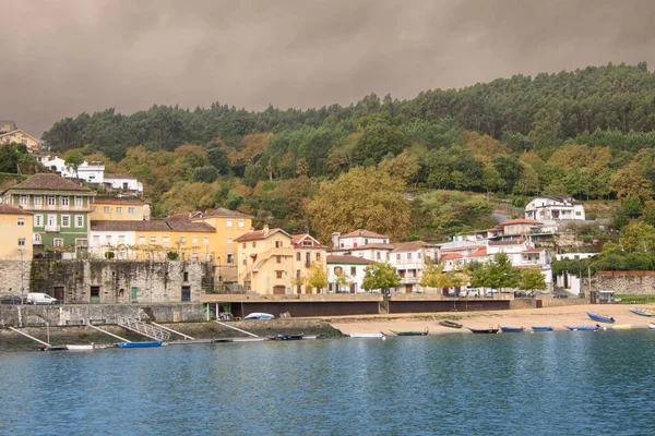 Portekiz 'deki Douro Vadisi' nin güzel manzarası ve eşsiz mimarisi.