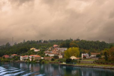 Portekiz 'deki Douro Vadisi' nin güzel manzarası ve eşsiz mimarisi.