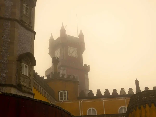 Pena Palace Palazzo Portogallo Situato Alta Scogliera Sopra Sintra Fantastico — Foto Stock