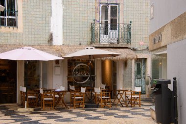 Cascais, Portekiz 'in Lizbon eyaletinin batısında yer alan bir tatil beldesidir.