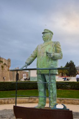 Cascais, Portekiz 'in Lizbon eyaletinin batısında yer alan bir tatil beldesidir.