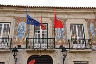 Cascais, Portekiz 'in Lizbon eyaletinin batısında yer alan bir tatil beldesidir.