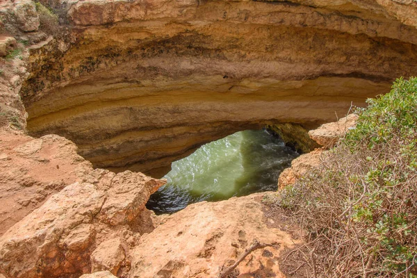 Güney Portekiz Deki Benagil Mağaraları Nda Etkileyici Kayalıklar Var — Stok fotoğraf