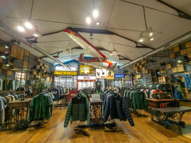 Portekiz 'in Coimbra şehrindeki dükkanın içinde. 