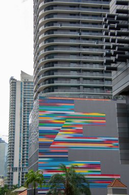 Miami, Florida, ABD 'deki Brickell şehir merkezinin modern mimarisi