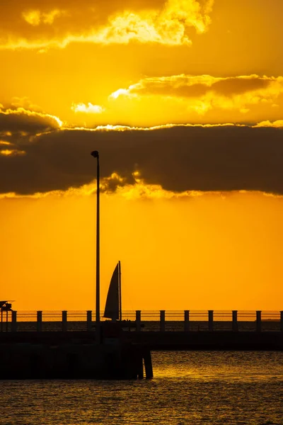 佛罗里达州最南部的基韦斯特港美丽的落日 — 图库照片