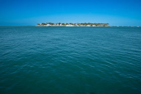 Vista Pequeña Isla Situada Frente Key West Florida Los Estados — Foto de Stock