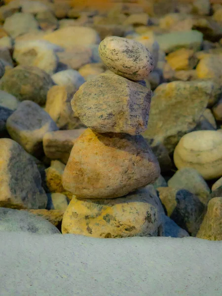 Πέτρες Μια Όχθη Ποταμού — Φωτογραφία Αρχείου