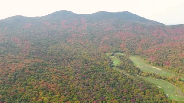 Herbstfarben Rund Jay Peak Touristenort Den Vereinigten Staaten — Stockvideo