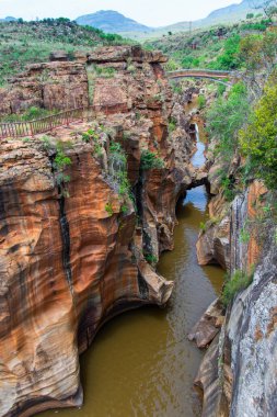 Kanada 'daki ünlü Memphremagog Gölü manzarası  
