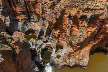 Kanada 'daki ünlü Memphremagog Gölü manzarası  