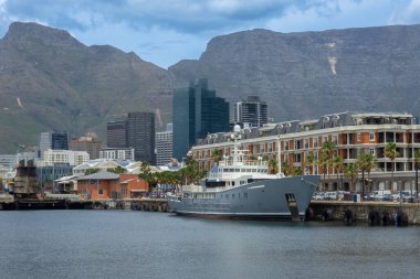 Güney Afrika 'daki Cape Town şehrinin rıhtımı