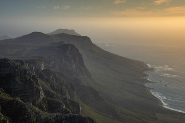 Güney Afrika 'daki Masa Dağı' ndan güzel Cape Town manzarası